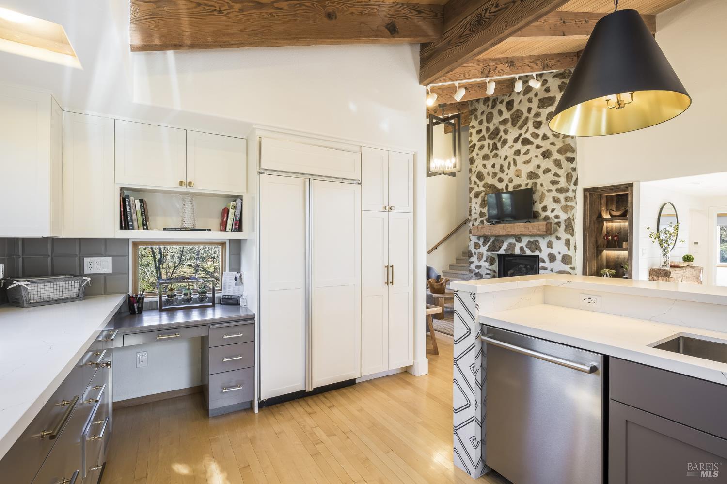 705 Chiquita Road Healdsburg, CA 95448 - Photo 18 of 72 Gallery Image 18