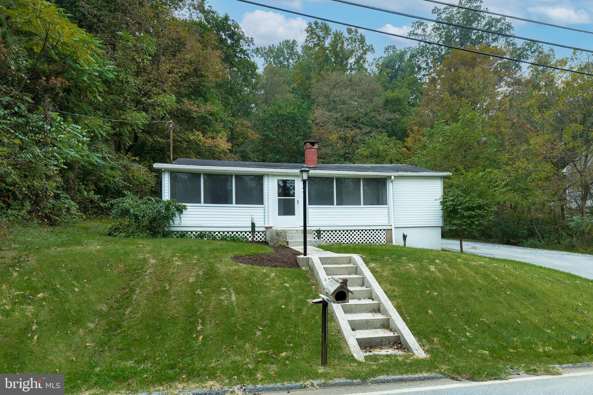 2245 Quarry Road Lebanon, PA 17046 - Photo 2 of 40 Gallery Image 2