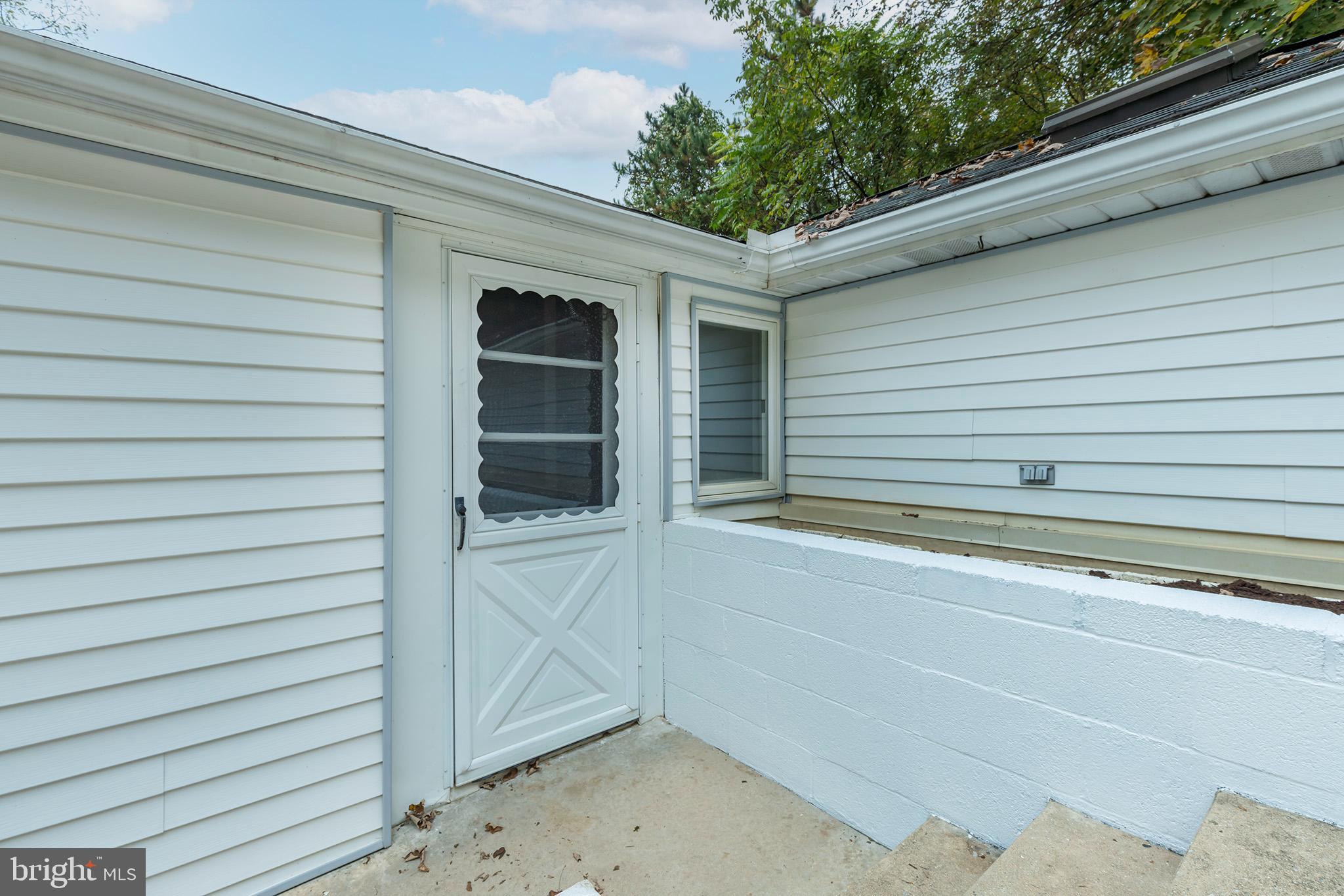 2245 Quarry Road Lebanon, PA 17046 - Photo 29 of 40 Gallery Image 29