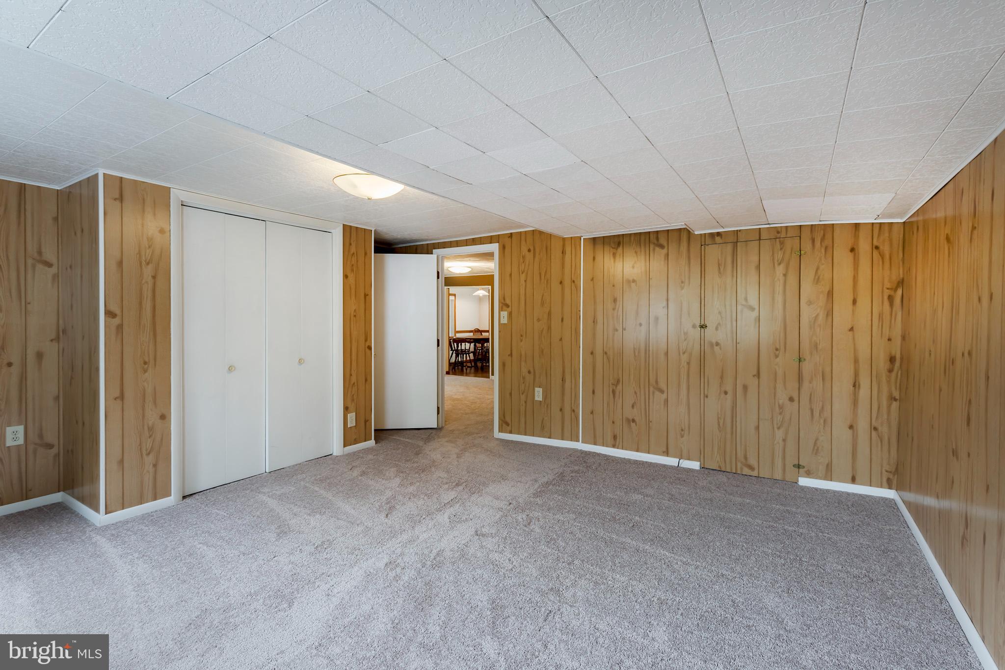 2245 Quarry Road Lebanon, PA 17046 - Photo 4 of 40 Gallery Image 4