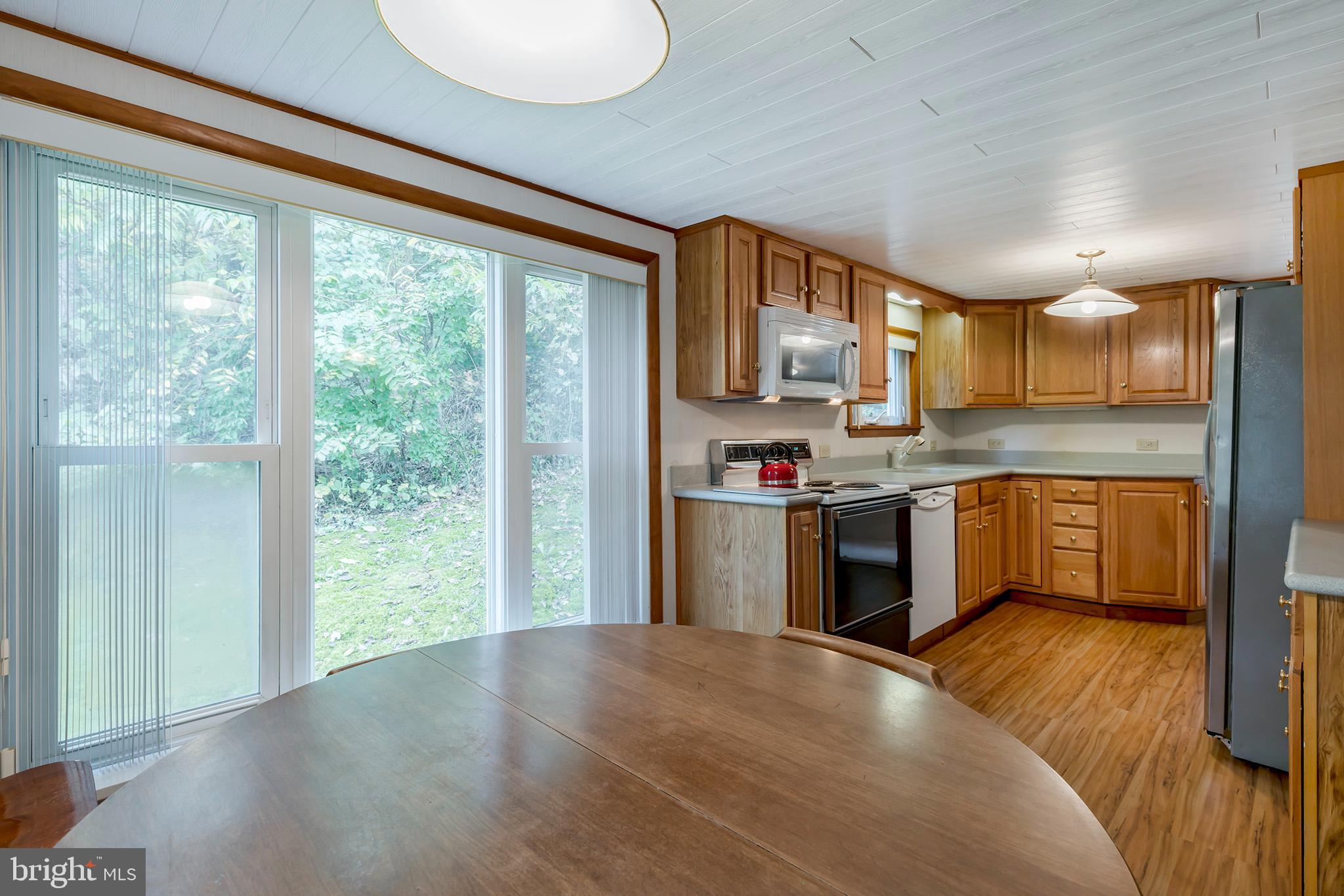 2245 Quarry Road Lebanon, PA 17046 - Photo 8 of 40 Gallery Image 8