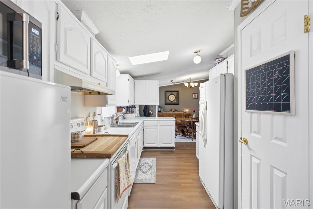 404 West Martin Street Cairo, MO 65239 - Photo 11 of 39