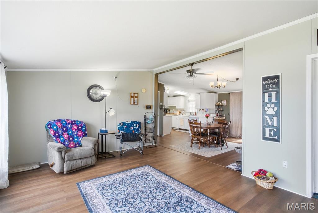 404 West Martin Street Cairo, MO 65239 - Photo 8 of 39