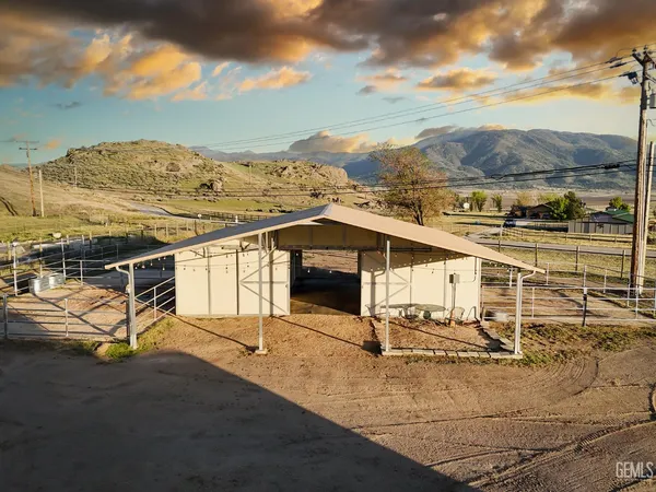 $499,900 | Undisclosed Address, Tehachapi, CA 93561