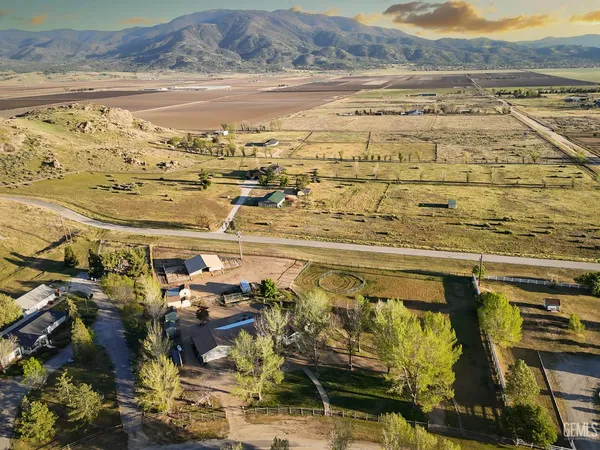 $499,900 | Undisclosed Address, Tehachapi, CA 93561