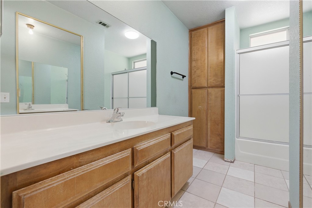 12365 Waynoka Road Apple Valley, CA 92308 - Photo 22 of 36