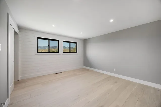 a view of a patio tables and chairs in the patio