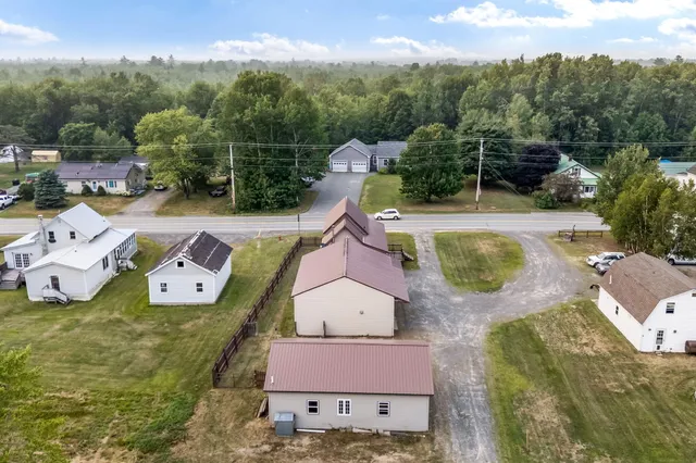 $299,000 | 42 Lagrange Road, Howland, ME 04448