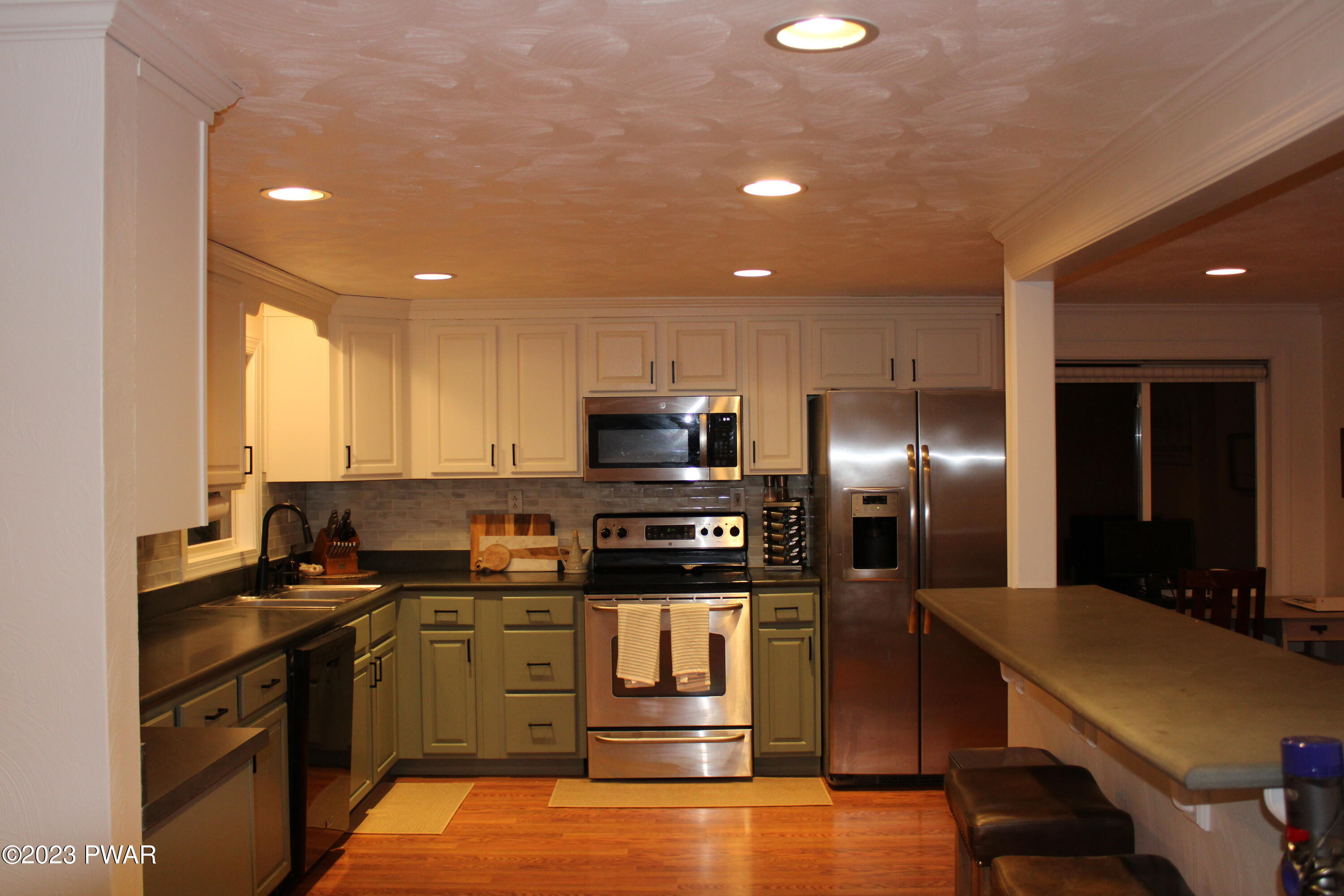 1682 Wrighter Lake Road Thompson, PA 18465 - Photo 12 of 32 kitchen