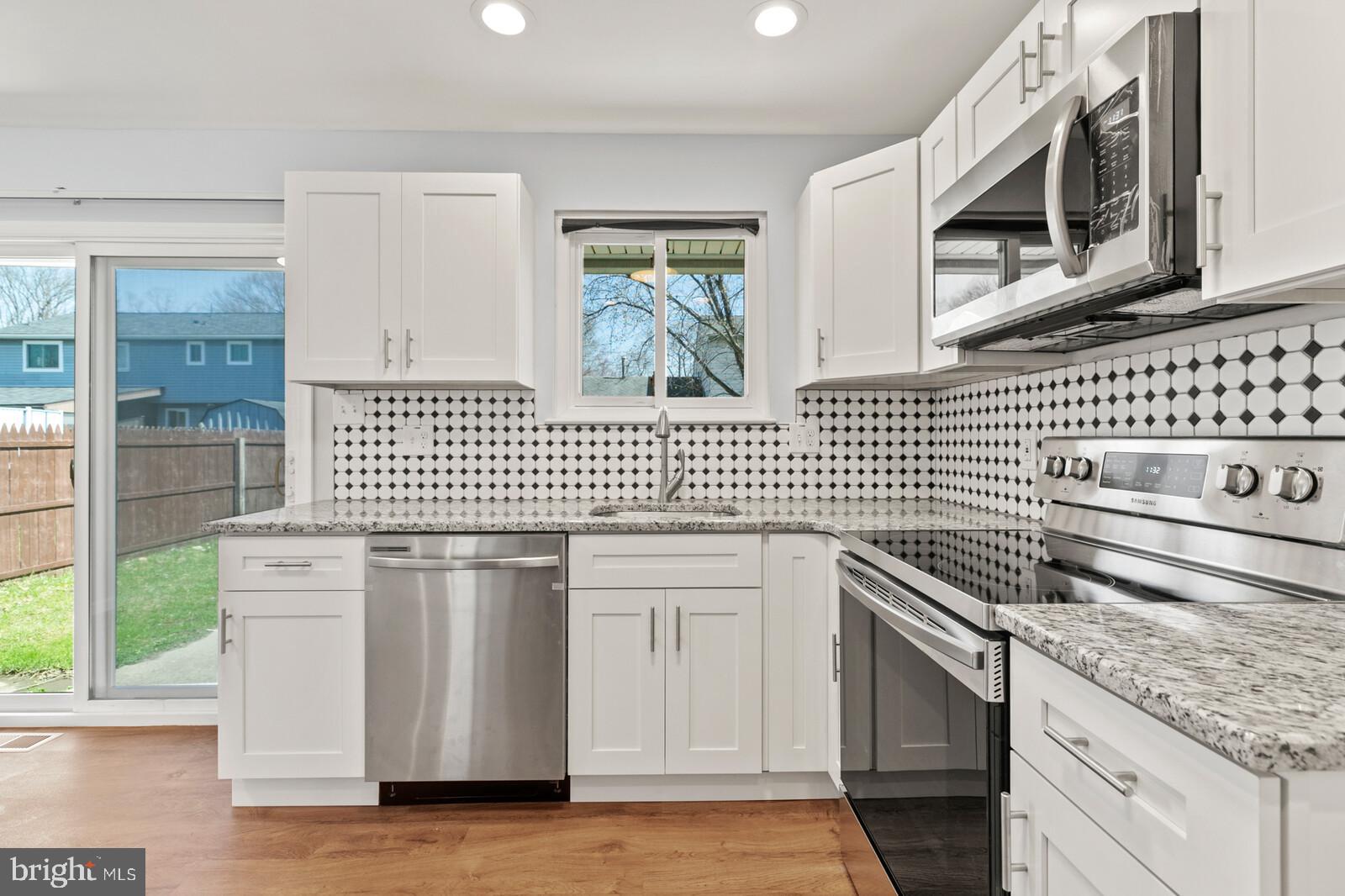 321 Independence Boulevard Lawnside, NJ 08045 - Photo 12 of 34