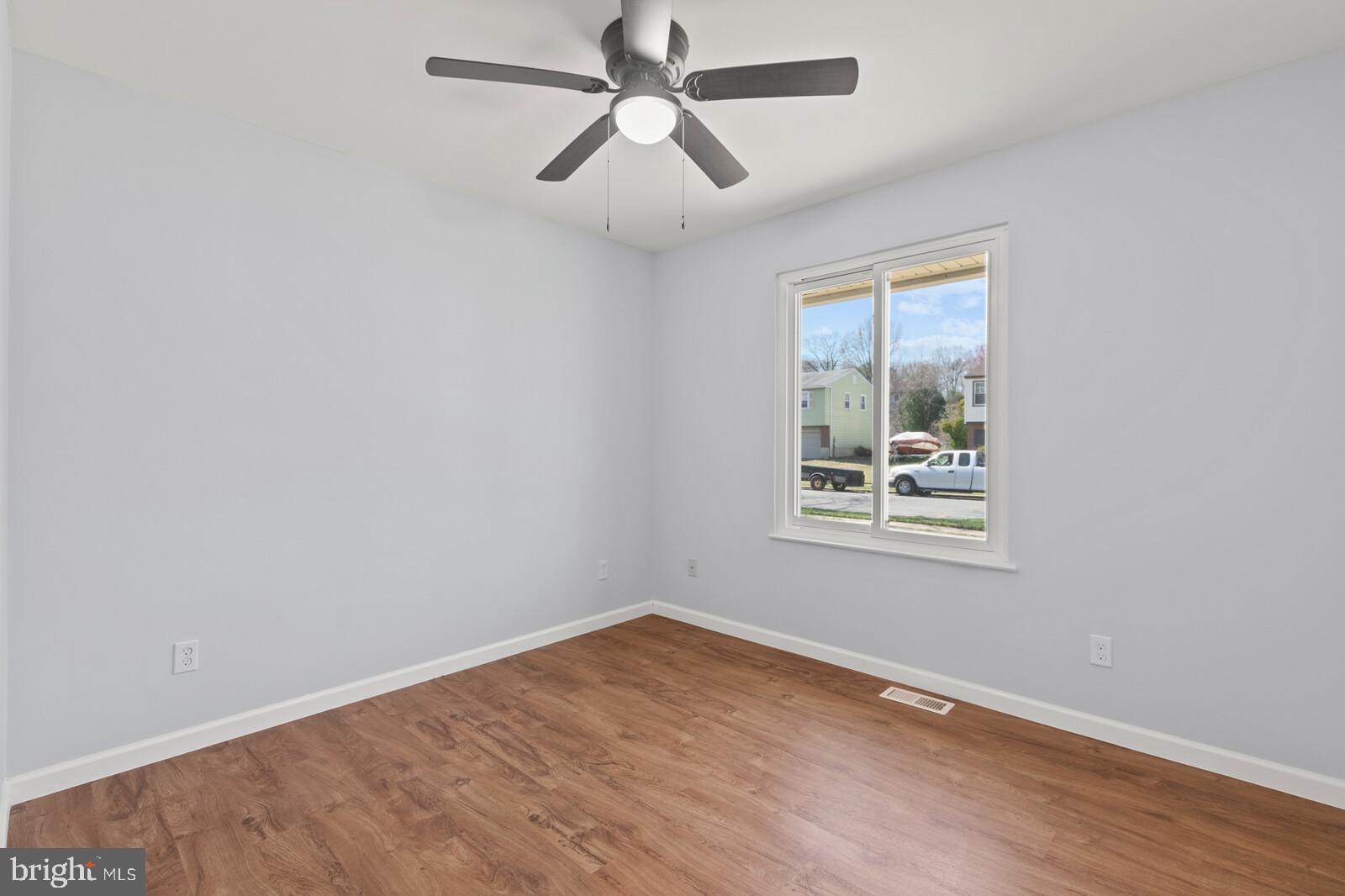 321 Independence Boulevard Lawnside, NJ 08045 - Photo 14 of 34