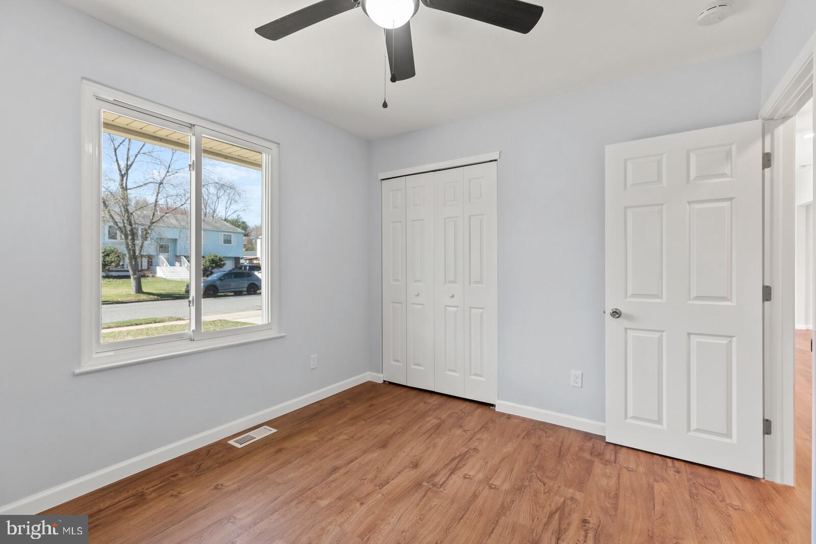 321 Independence Boulevard Lawnside, NJ 08045 - Photo 16 of 34