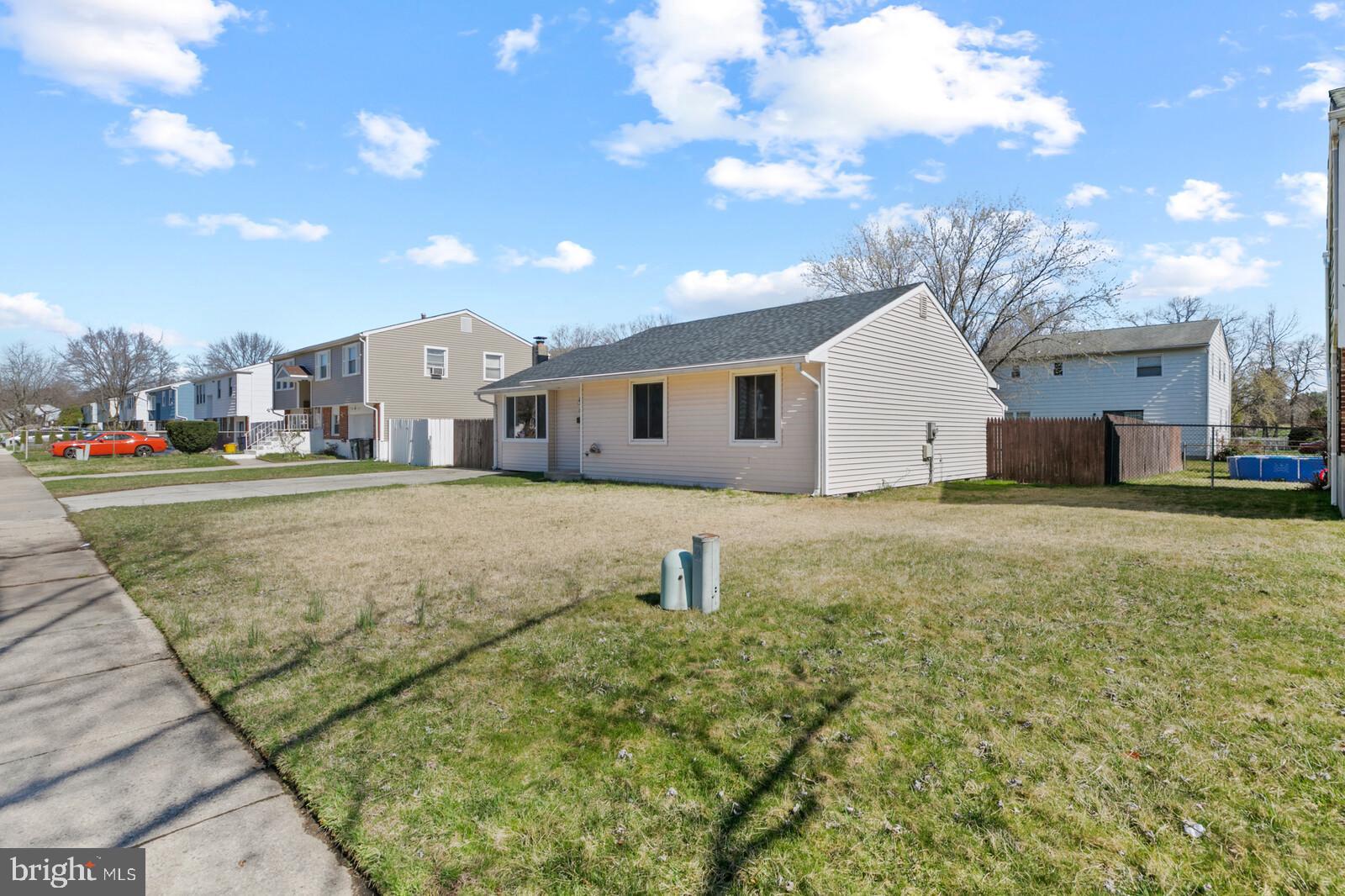 321 Independence Boulevard Lawnside, NJ 08045 - Photo 3 of 34