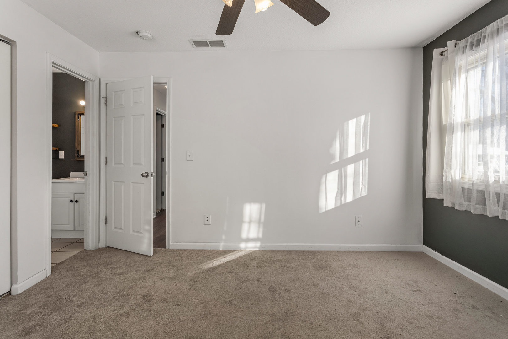 2805 Blair Drive Champaign, IL 61821 - Photo 20 of 35