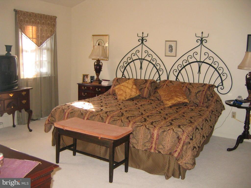 2845 Spring Valley Road Lancaster, PA 17601 - Photo 3 of 15 Gallery Image 3