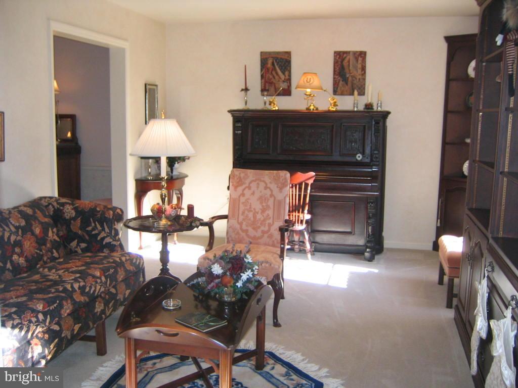2845 Spring Valley Road Lancaster, PA 17601 - Photo 7 of 15 Gallery Image 7