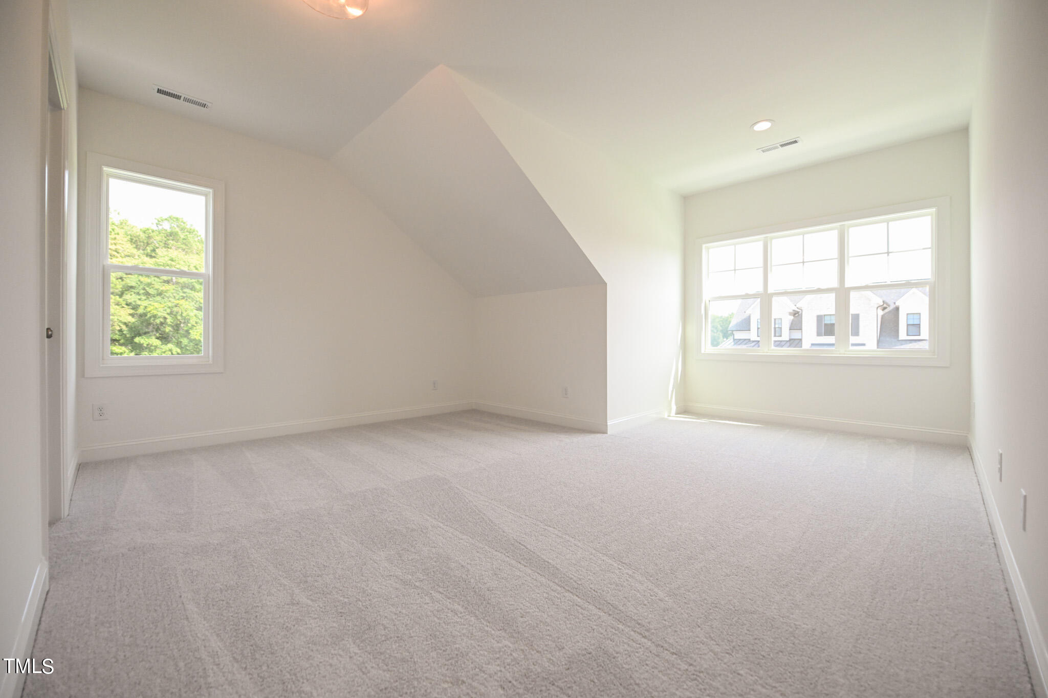 24 Maeview Lane Raleigh, NC 27603 - Photo 43 of 54 043