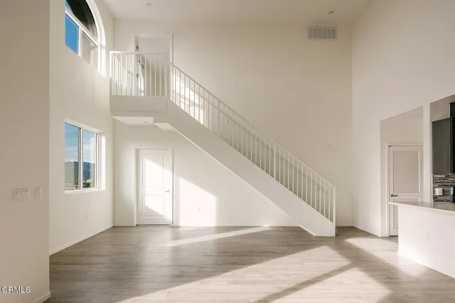 $2,055,000 | 124 West Colorado Street, Unit 501, Glendale, CA 91204