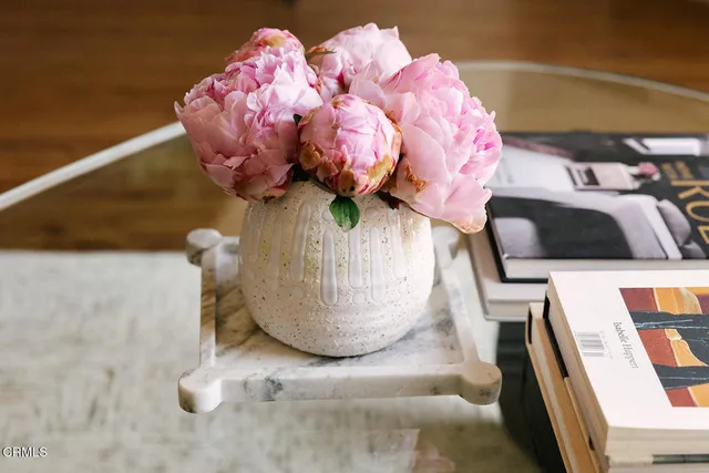 $2,055,000 | 124 West Colorado Street, Unit 501, Glendale, CA 91204