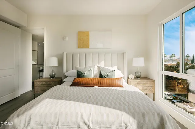 $2,055,000 | 124 West Colorado Street, Unit 501, Glendale, CA 91204