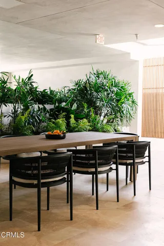 $2,055,000 | 124 West Colorado Street, Unit 501, Glendale, CA 91204