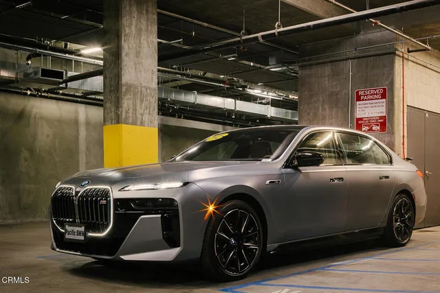 $2,055,000 | 124 West Colorado Street, Unit 501, Glendale, CA 91204