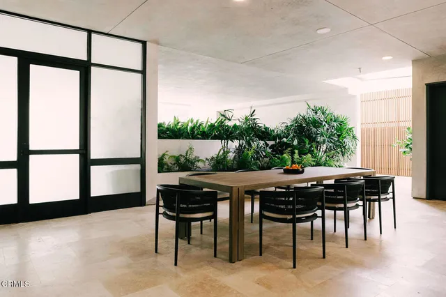 $2,055,000 | 124 West Colorado Street, Unit 501, Glendale, CA 91204