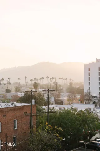 $2,055,000 | 124 West Colorado Street, Unit 501, Glendale, CA 91204