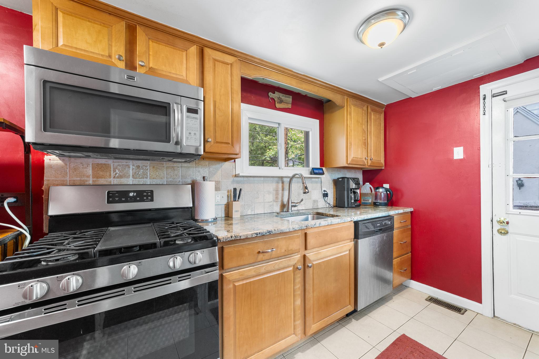 749 Thorndale Road Aldan, PA 19018 - Photo 11 of 25 Gallery Image 11