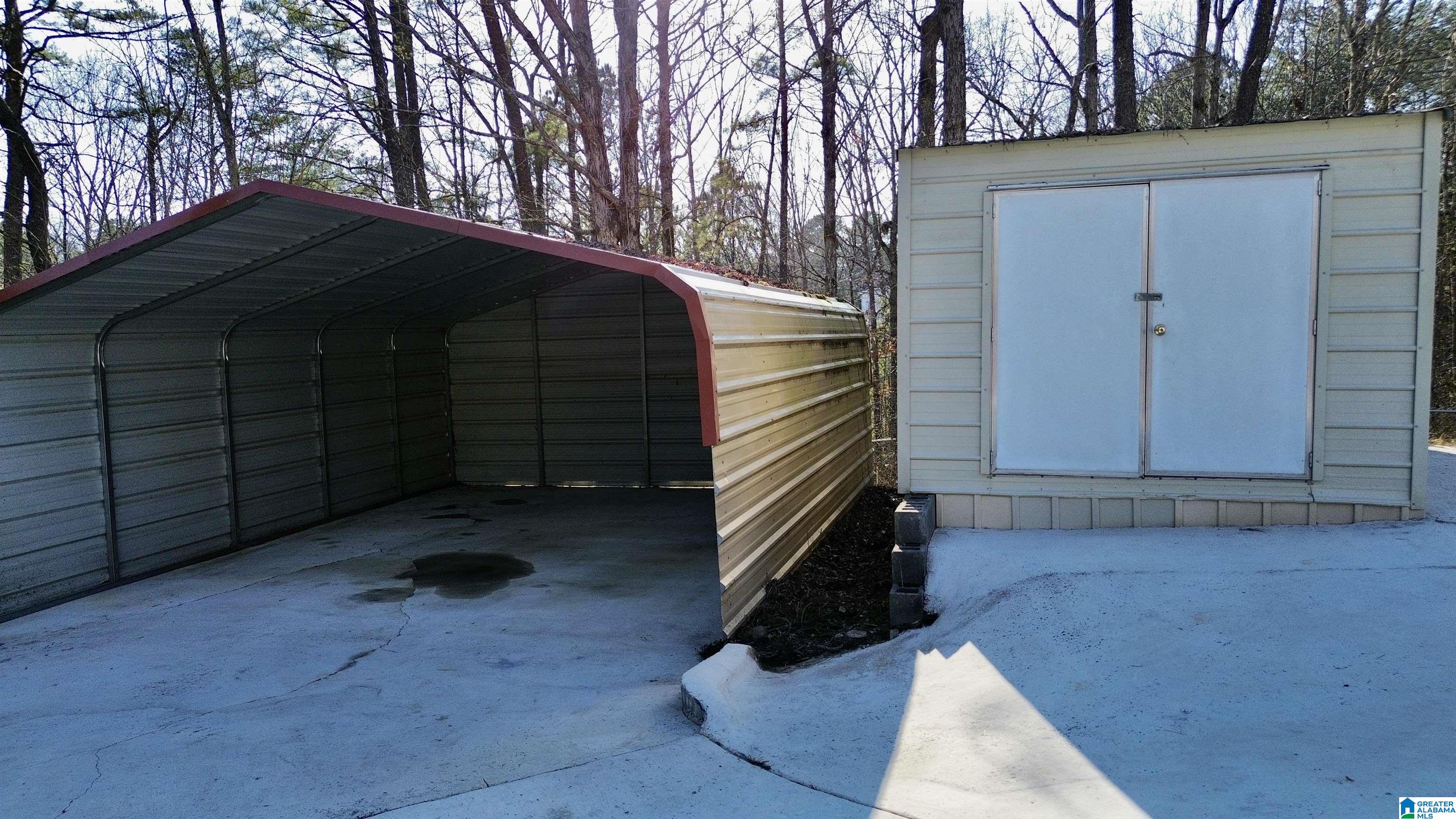 380 White Springs Road Warrior, AL 35180 - Photo 6 of 53