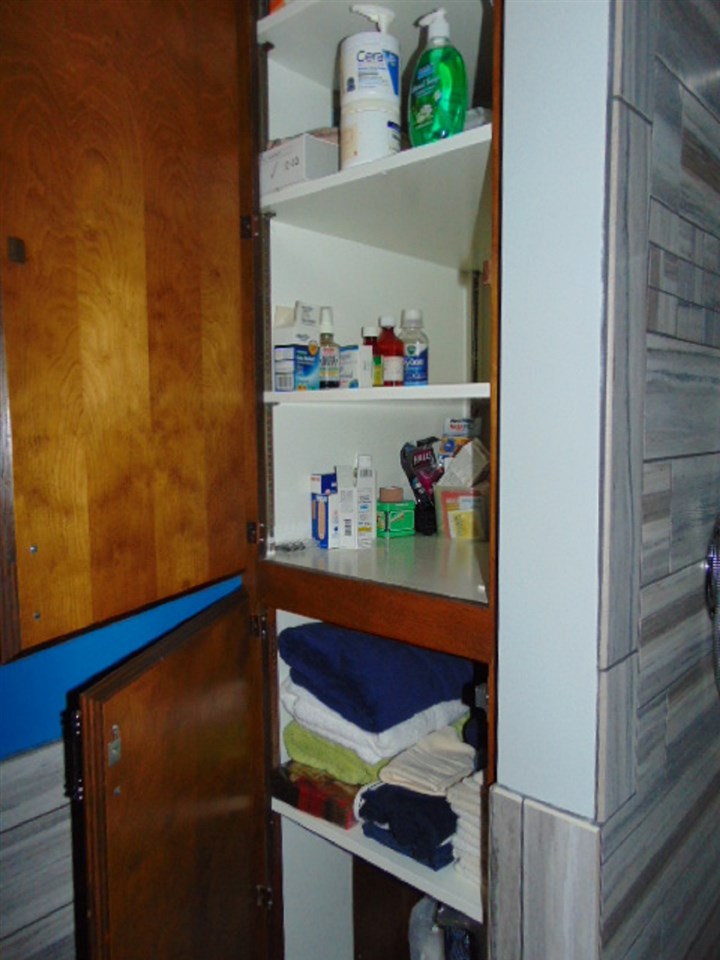 8040 Kurt Road Breckenridge, MI 48615 - Photo 44 of 71 1888357-43.JPG