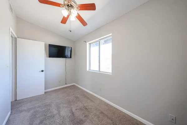 $5,800 | 5046 East Columbine Drive, Scottsdale, AZ 85254