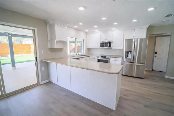 $5,500 | 5046 East Columbine Drive, Scottsdale, AZ 85254