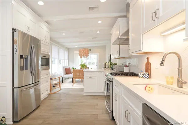 $699,000 | 17 Central Avenue, Amityville, NY 11701