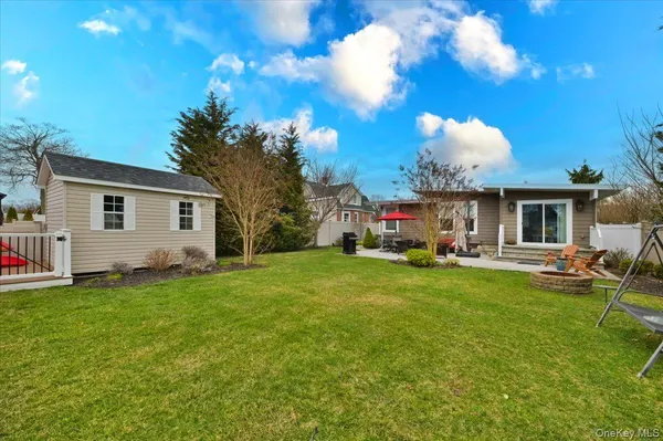 $699,000 | 17 Central Avenue, Amityville, NY 11701