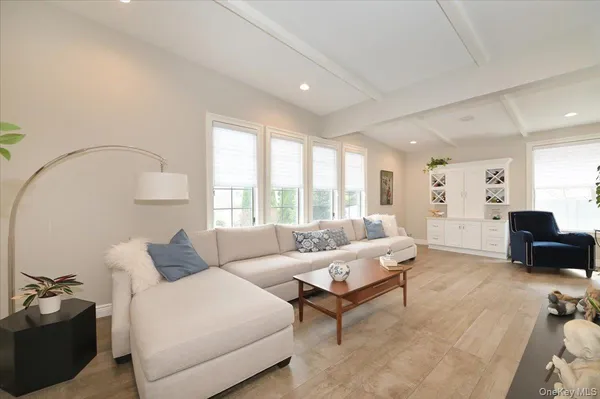 $699,000 | 17 Central Avenue, Amityville, NY 11701