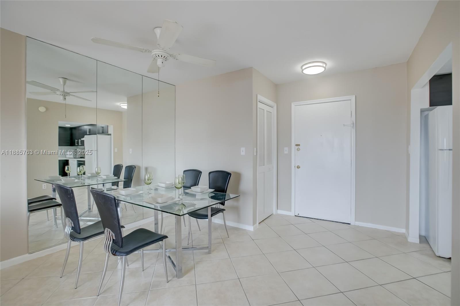 200 South Birch Road, Unit 605 Fort Lauderdale, FL 33316 - Photo 9 of 20 fan has been replaced with modern lighting. New pis coming