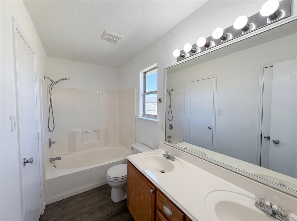 105 Kings Way Drive Rhome, TX 76078 - Photo 13 of 19