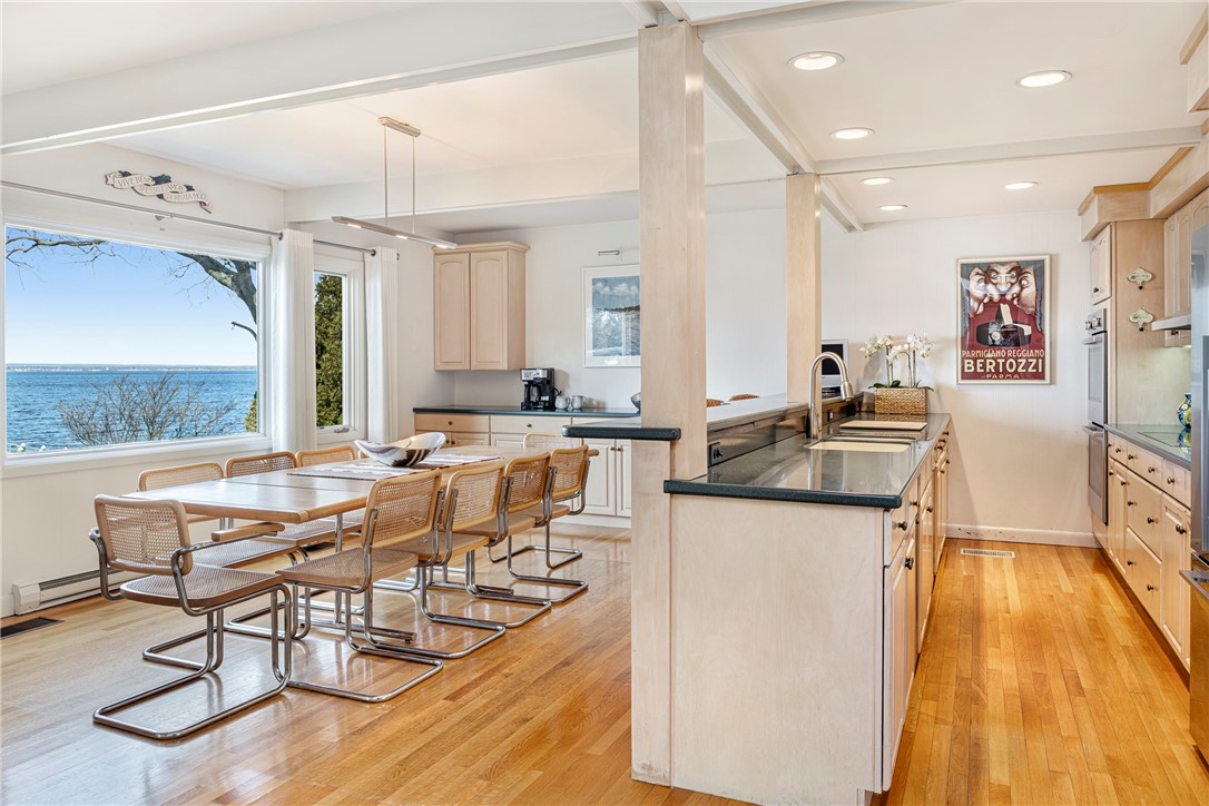 53 Shore Road Bristol, RI 02809 - Photo 19 of 48