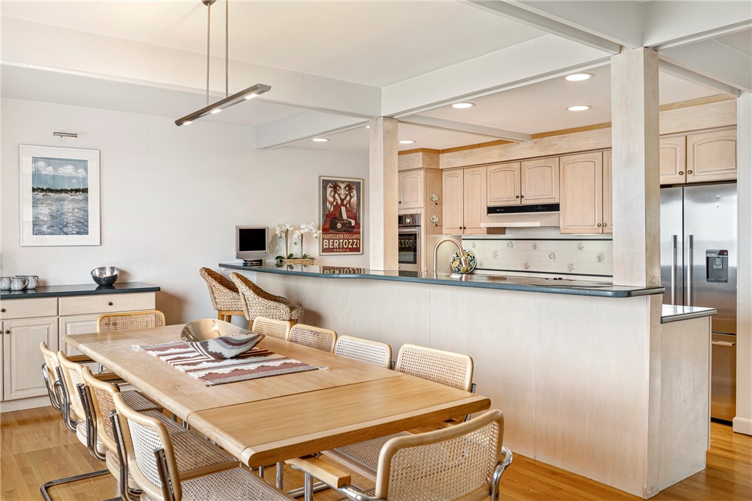 53 Shore Road Bristol, RI 02809 - Photo 21 of 48