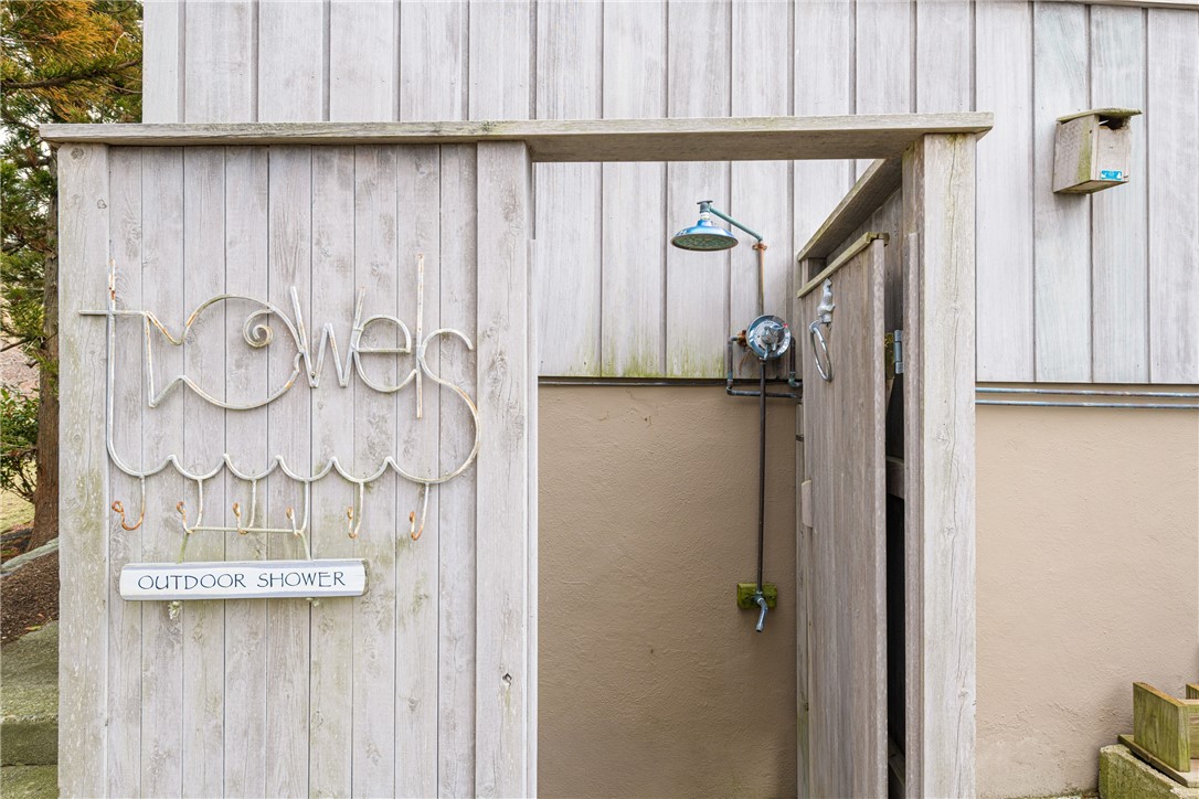 53 Shore Road Bristol, RI 02809 - Photo 28 of 48