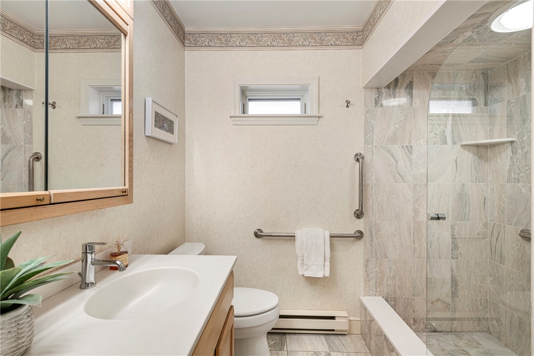 53 Shore Road Bristol, RI 02809 - Photo 29 of 48 First Floor Full Bath