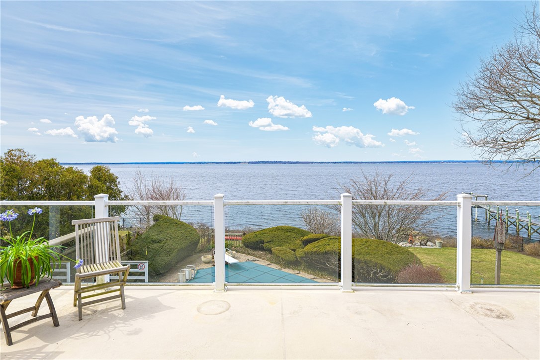 53 Shore Road Bristol, RI 02809 - Photo 35 of 48 Primary bedroom terrace