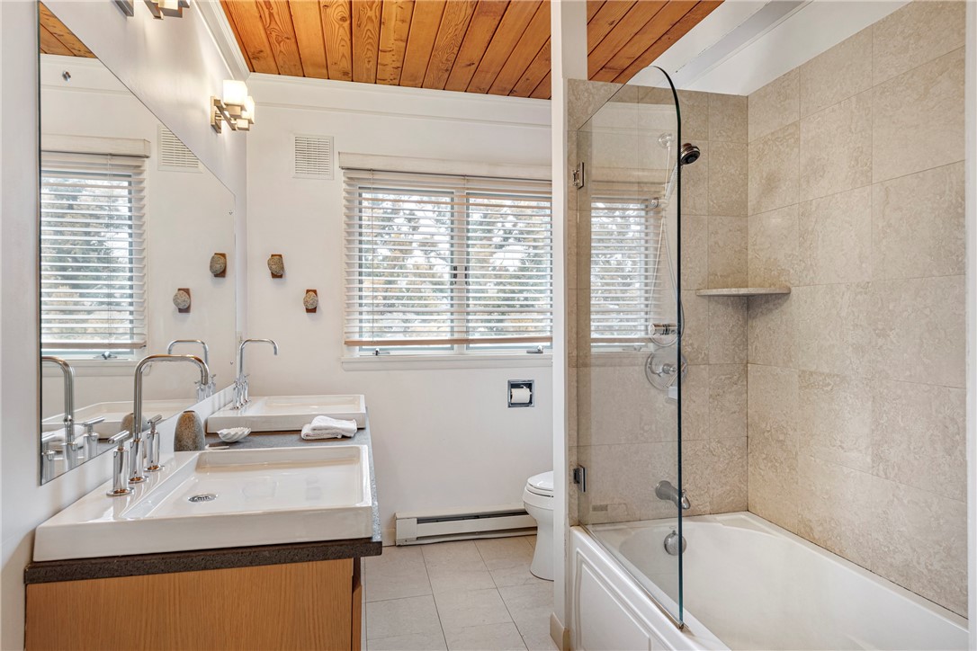 53 Shore Road Bristol, RI 02809 - Photo 42 of 48 Full Bath Second Floor