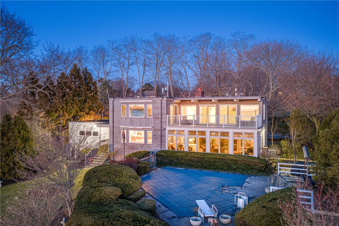 53 Shore Road Bristol, RI 02809 - Photo 6 of 48