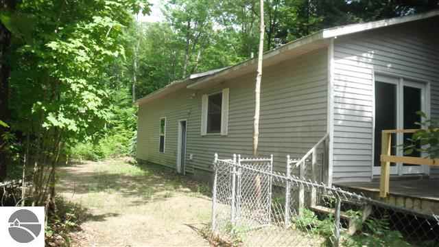 2944 Duck Lake Dam Road Grawn, MI 49637 - Photo 4 of 31 1747972-3.JPG