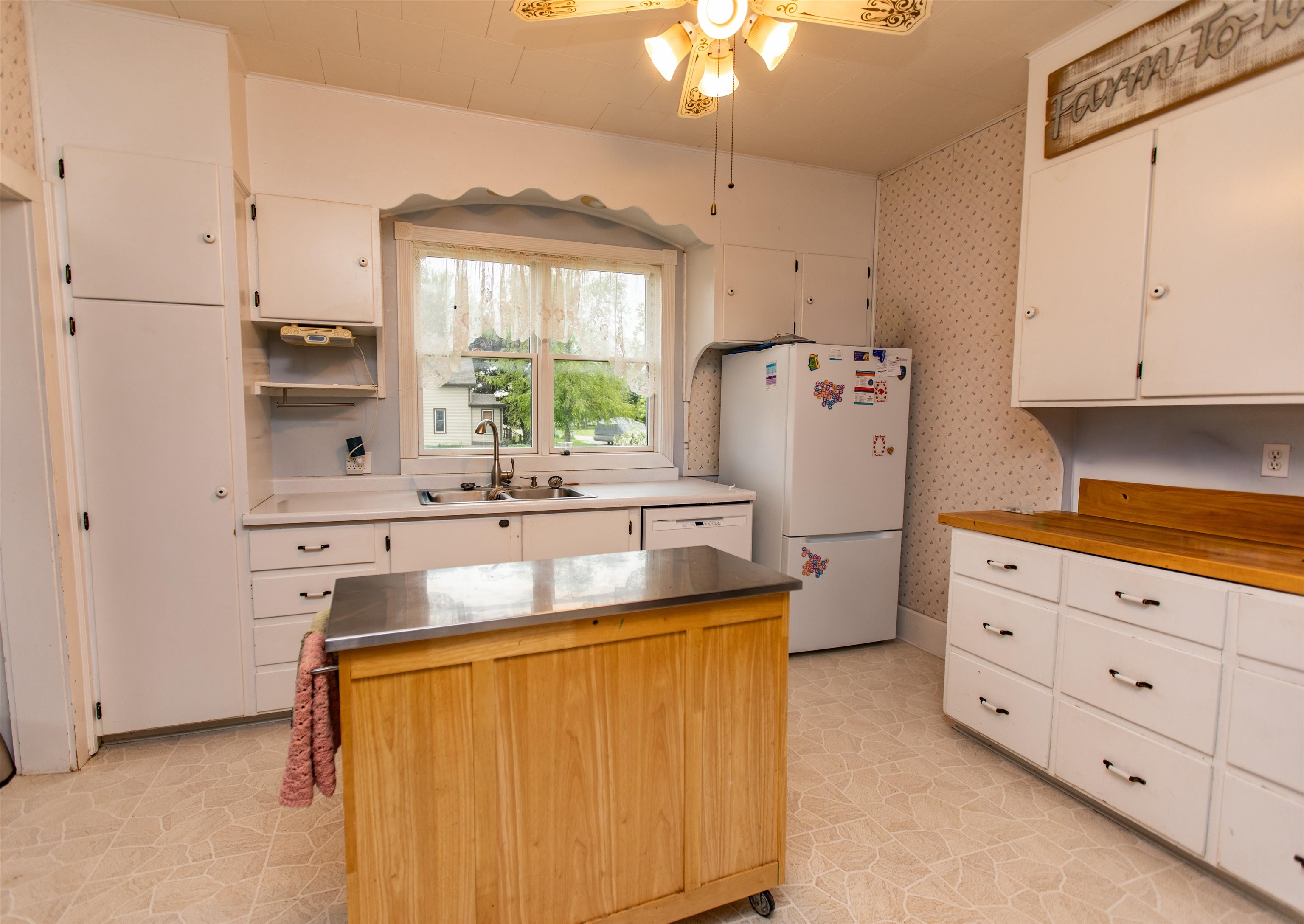 210 Commerce Street Rewey, WI 53580 - Photo 19 of 53