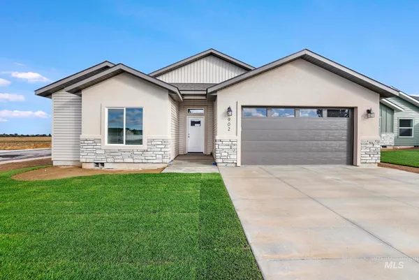 $399,900 | 902 23rd Avenue East, Jerome, ID 83338