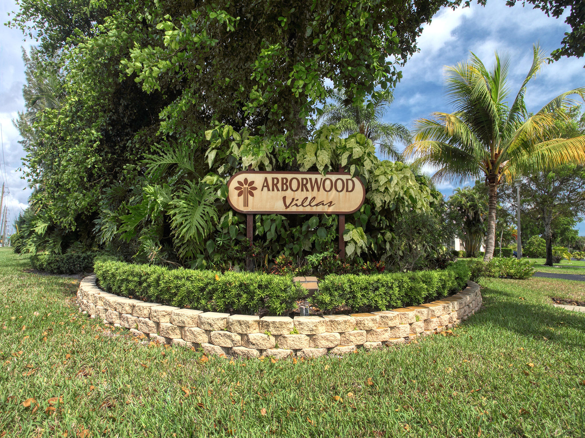 8959 Old Pine Way Boca Raton, FL 33433 - Photo 40 of 40 1