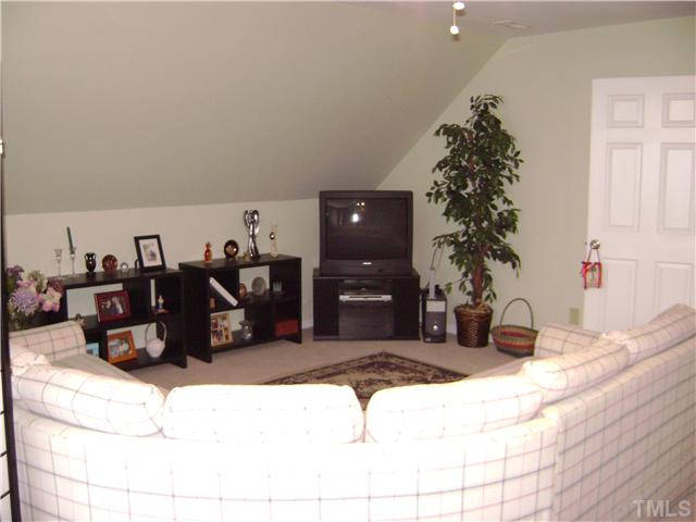 525 Winfred Drive Raleigh, NC 27603 - Photo 20 of 25 Bonus Room